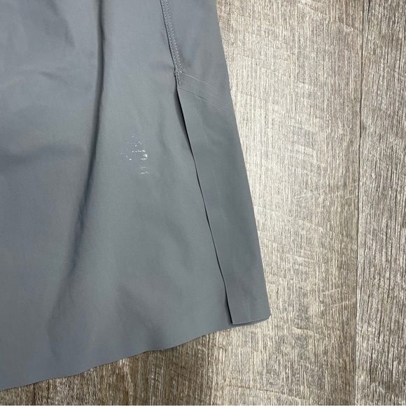 lululemon THE Linerless Shorts 10” Men’s Size Medium - Picture 6 of 9